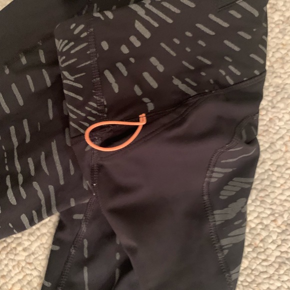 Nike running leggings size M, 3 pair!!! - Picture 12 of 15